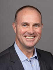 Christopher Quish - Vice-président exécutif du développement de l'entreprise