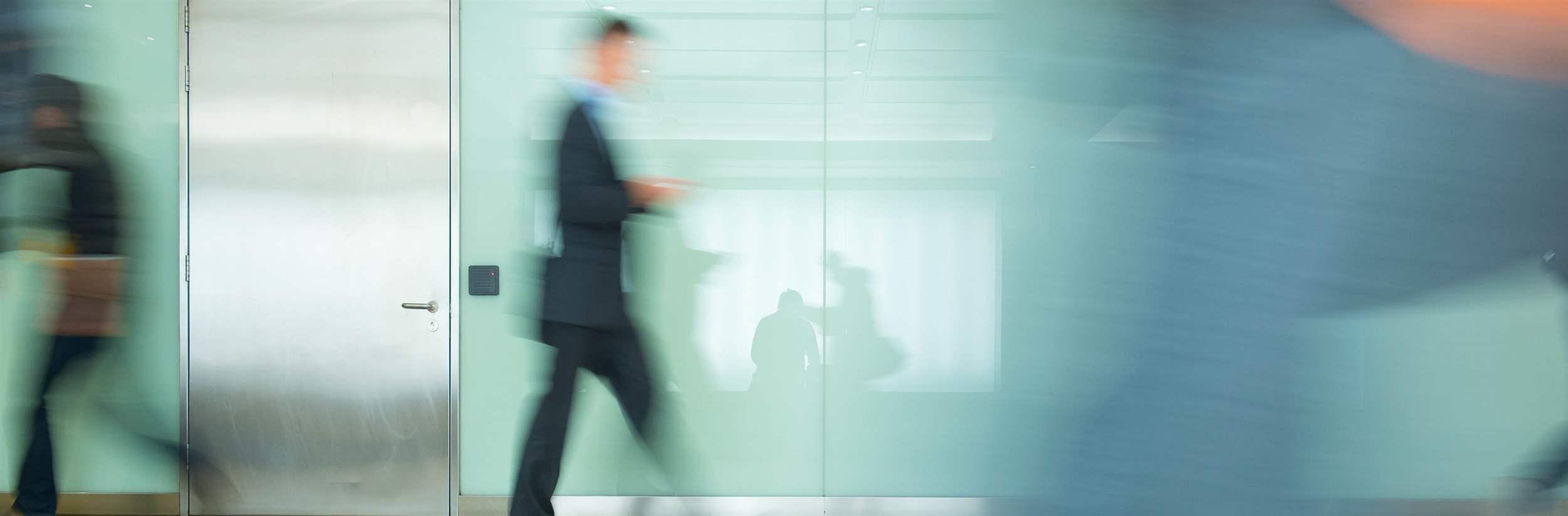 Rush hour, train station in London